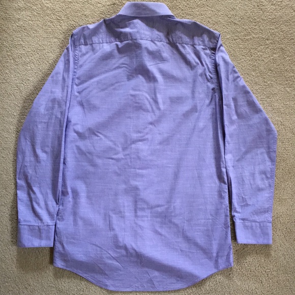 Men's Lavender Button-down Dress Shirt - Picture 2 of 3